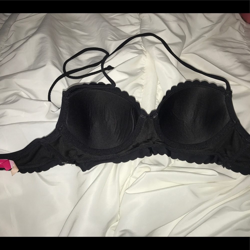 Victoria’s Secret bathing suit - Picture 2 of 3